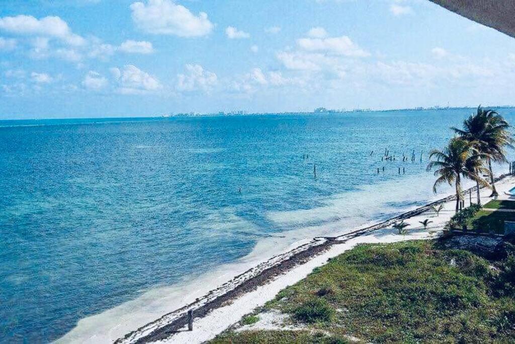 Punta Me Apartments With Ocean View & Beach Front Condo Канкун Экстерьер фото